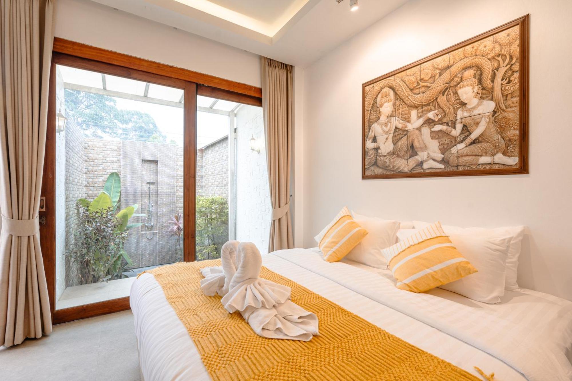 Unique Lanna Style Pool Villa Chiang Mai
