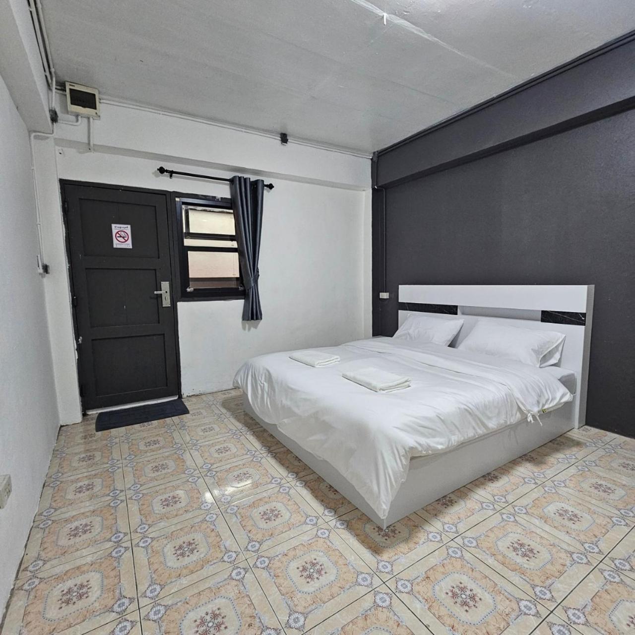Inn Cooper Chiang Mai