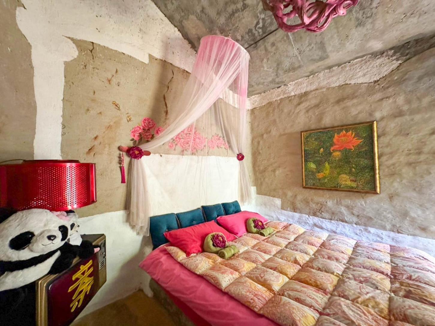 Clay House By Alphatel Chiang Mai