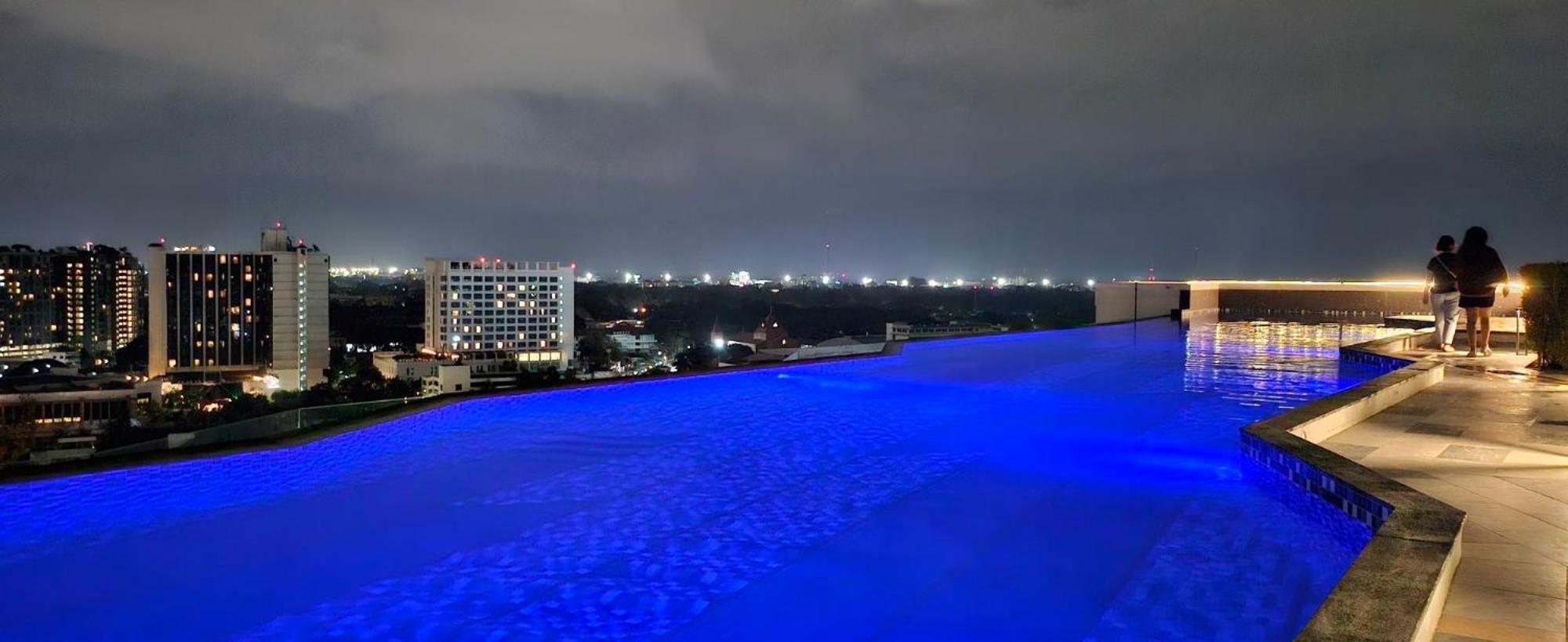 Luxury Astra Sky River Apartment *