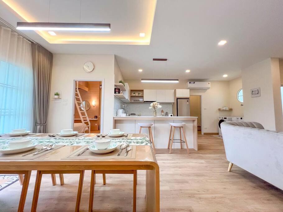 Scandinavian Near Old * Chiang Mai
