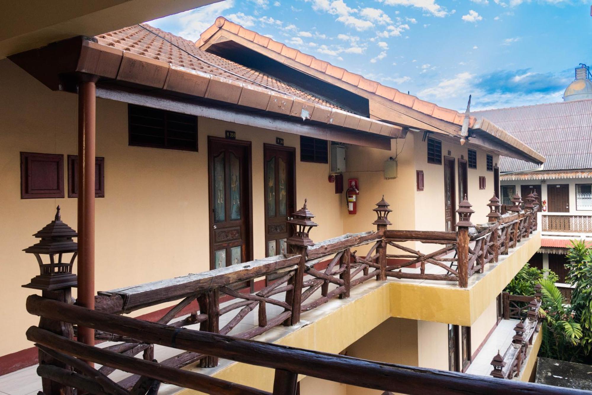 S.k. House 1 3*