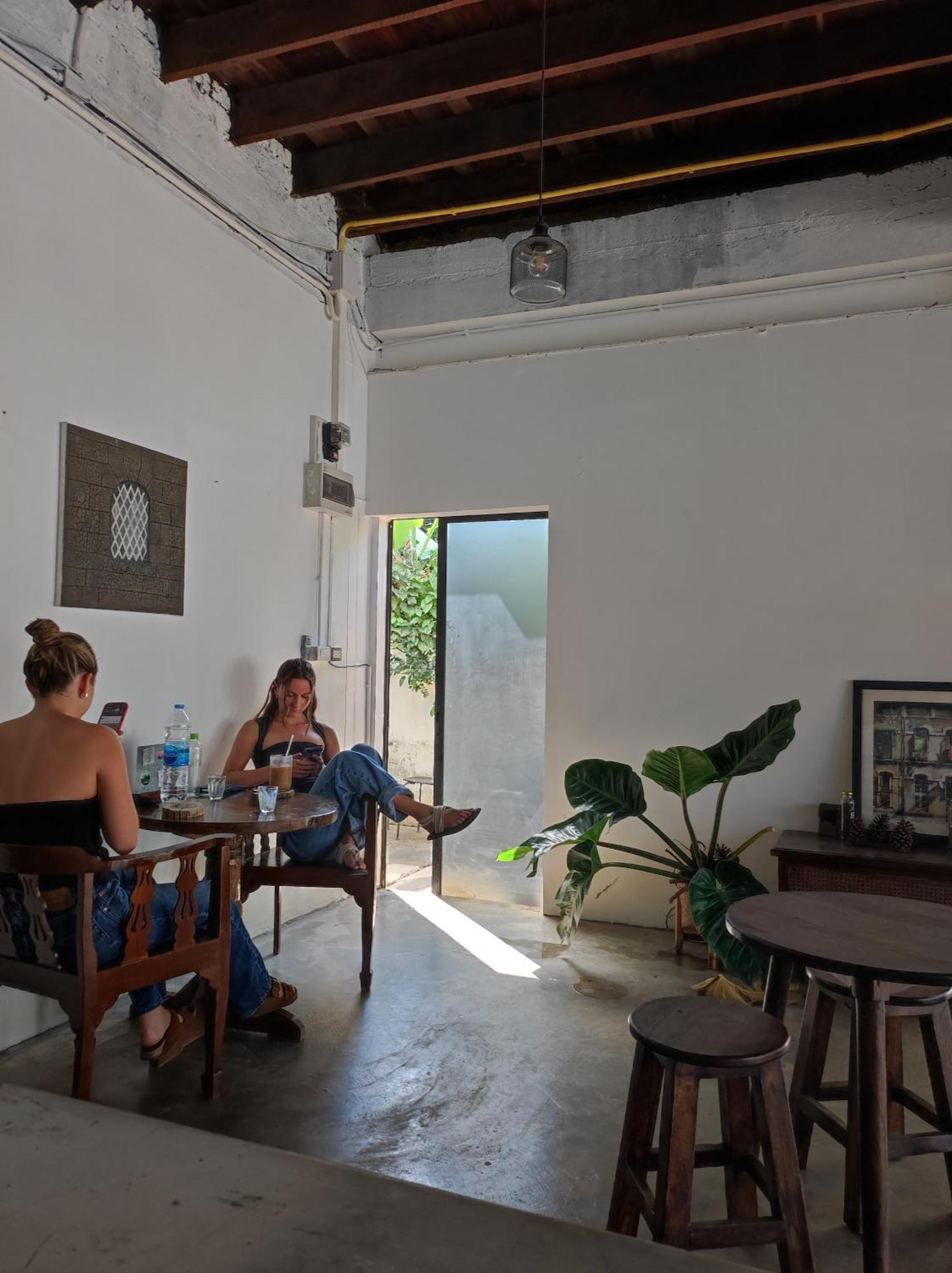 Tartar & Nay Hostel