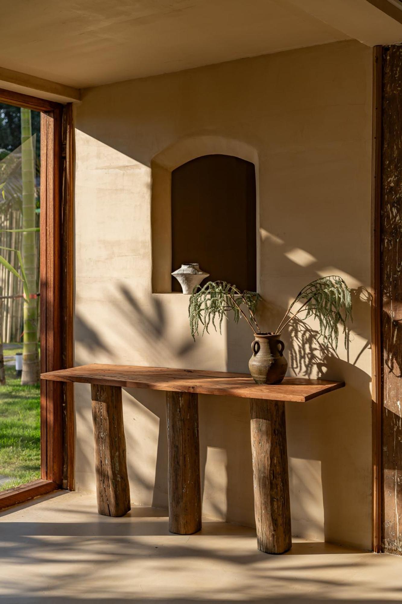 Pool, 8-Br, Old Town, Entire Private Estate - Tanpuri Chiang Mai *