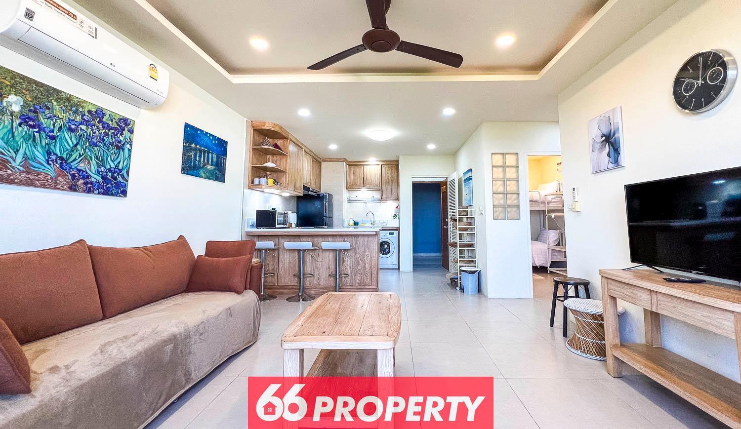 2 Bedrooms Near Train Station *