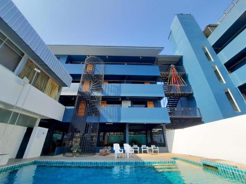 Watket Hotel 3*