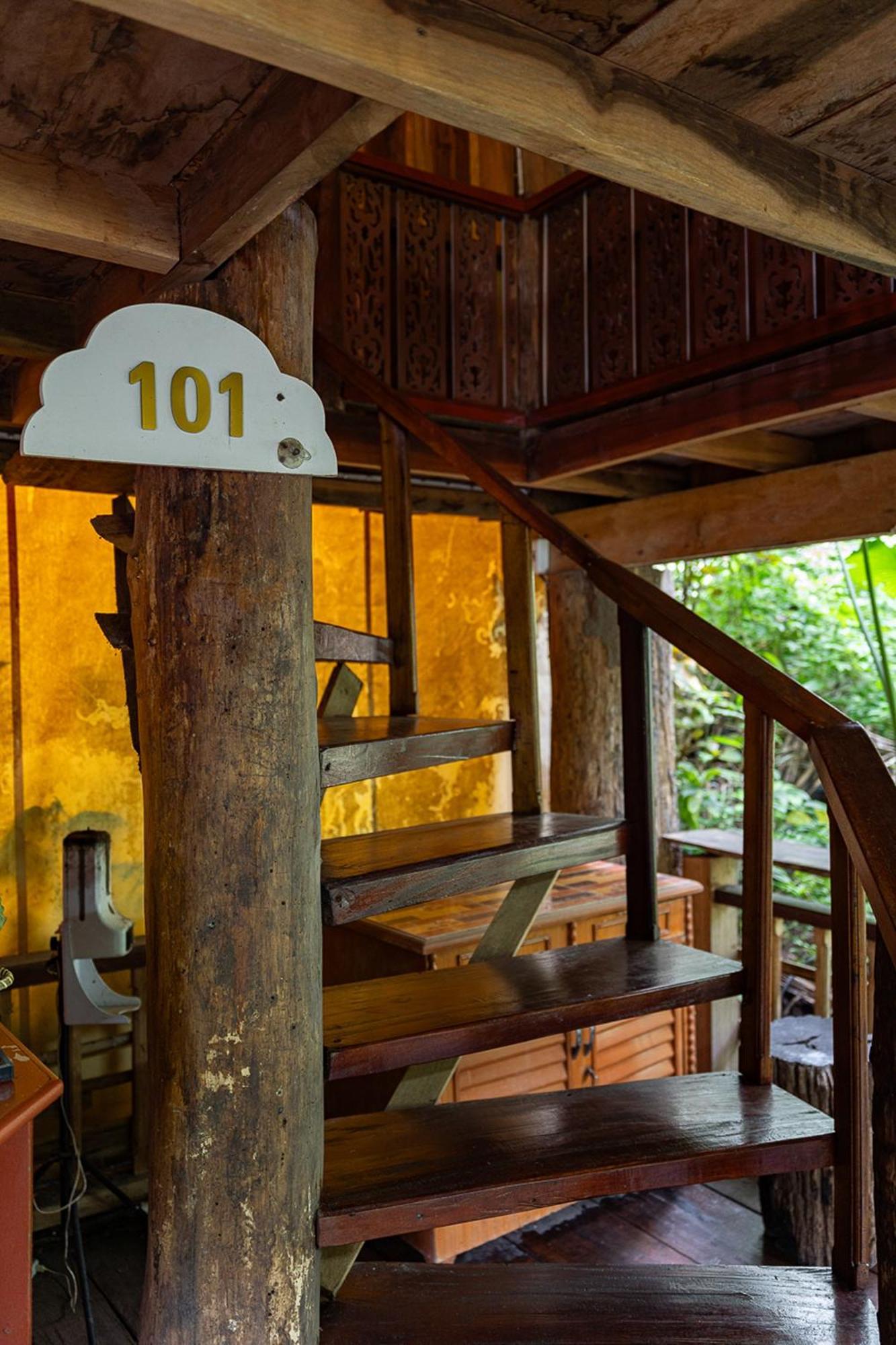 Hotel Monruamsuk Cafe And Bistro Chiang Mai