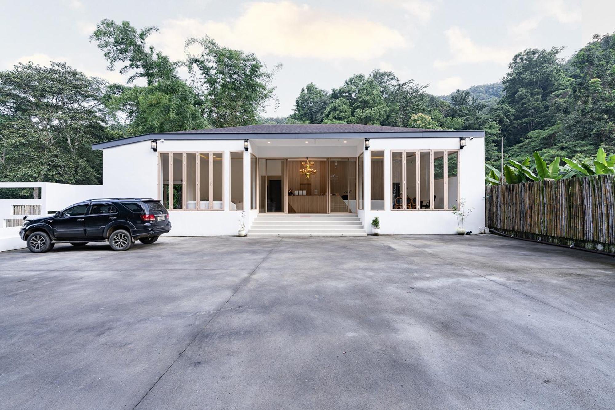 Hotel Inthada At Mae Kampong Chiang Mai