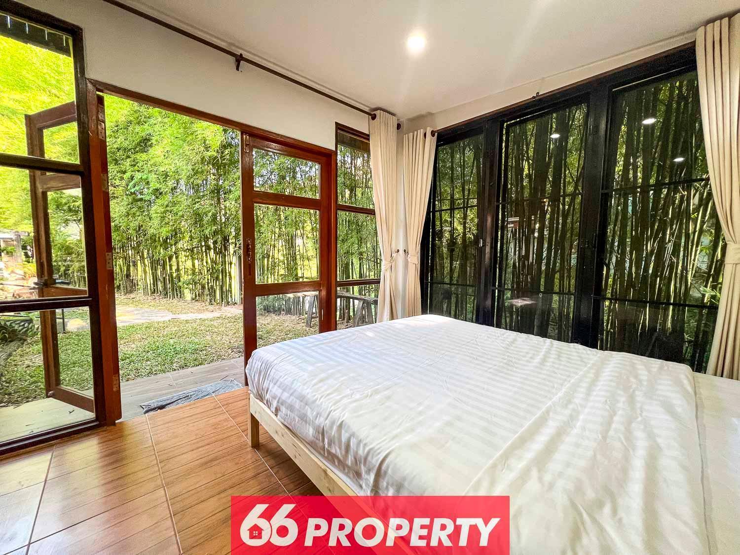 Nature Getaway In Classic Thai - Quiet Local Life