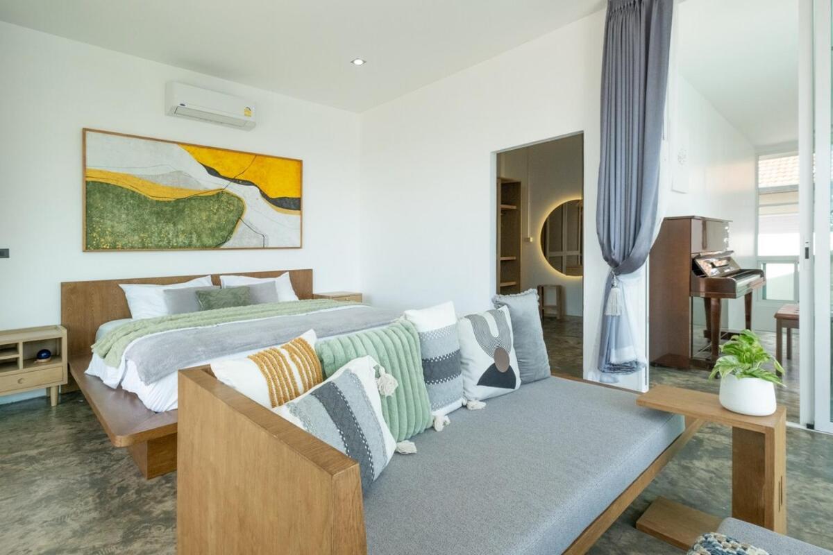 Villa White Pool Chiangmai Chiang Mai