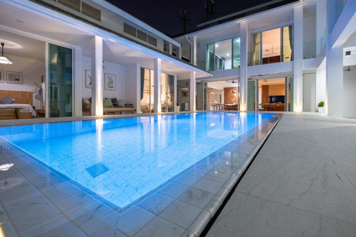 White Pool Chiangmai Villa *