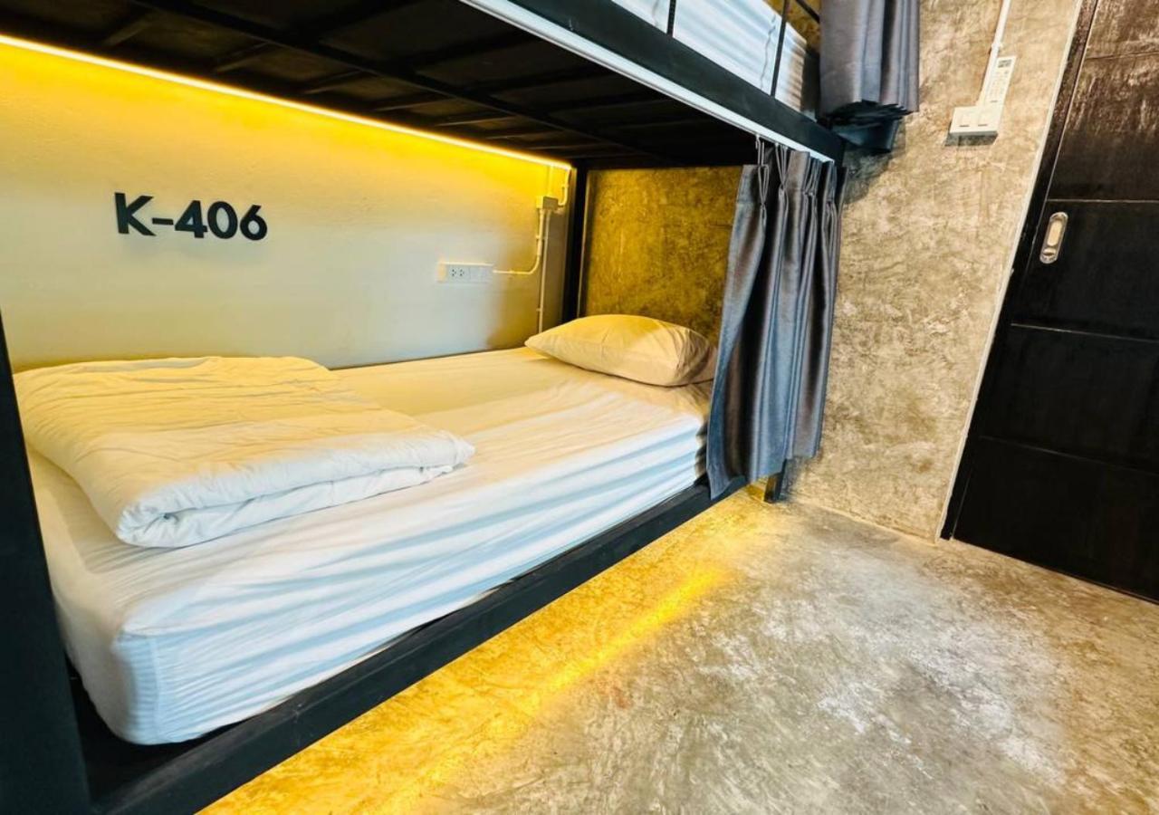 Adora Hostel *