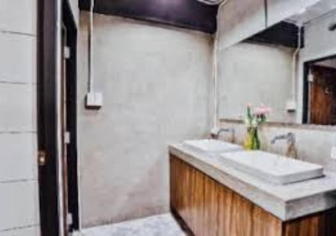 Hostel Adora Chiang Mai