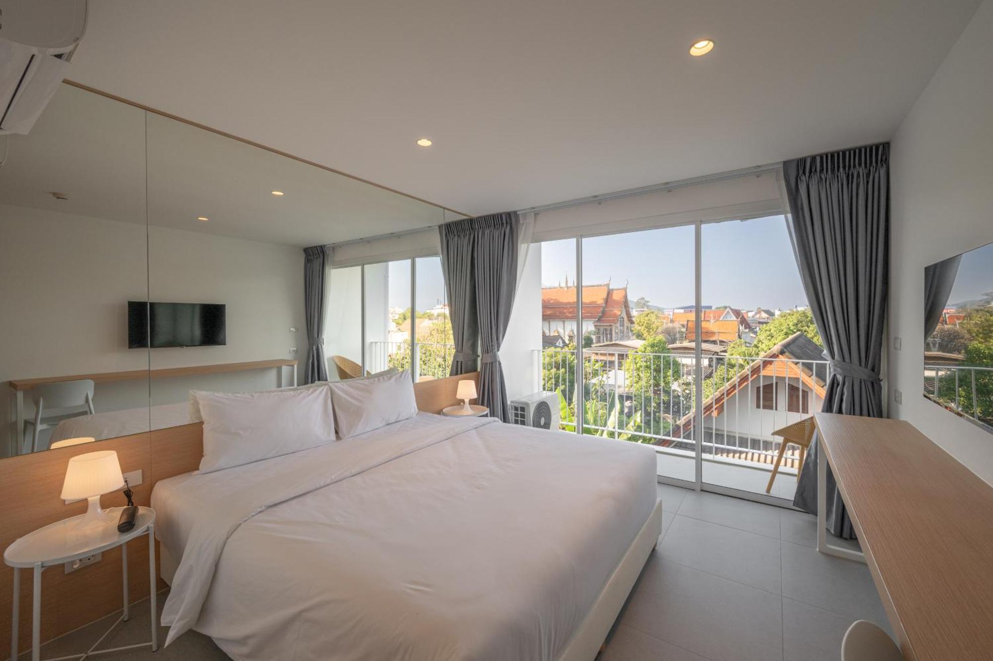 Lis Chiangmai
