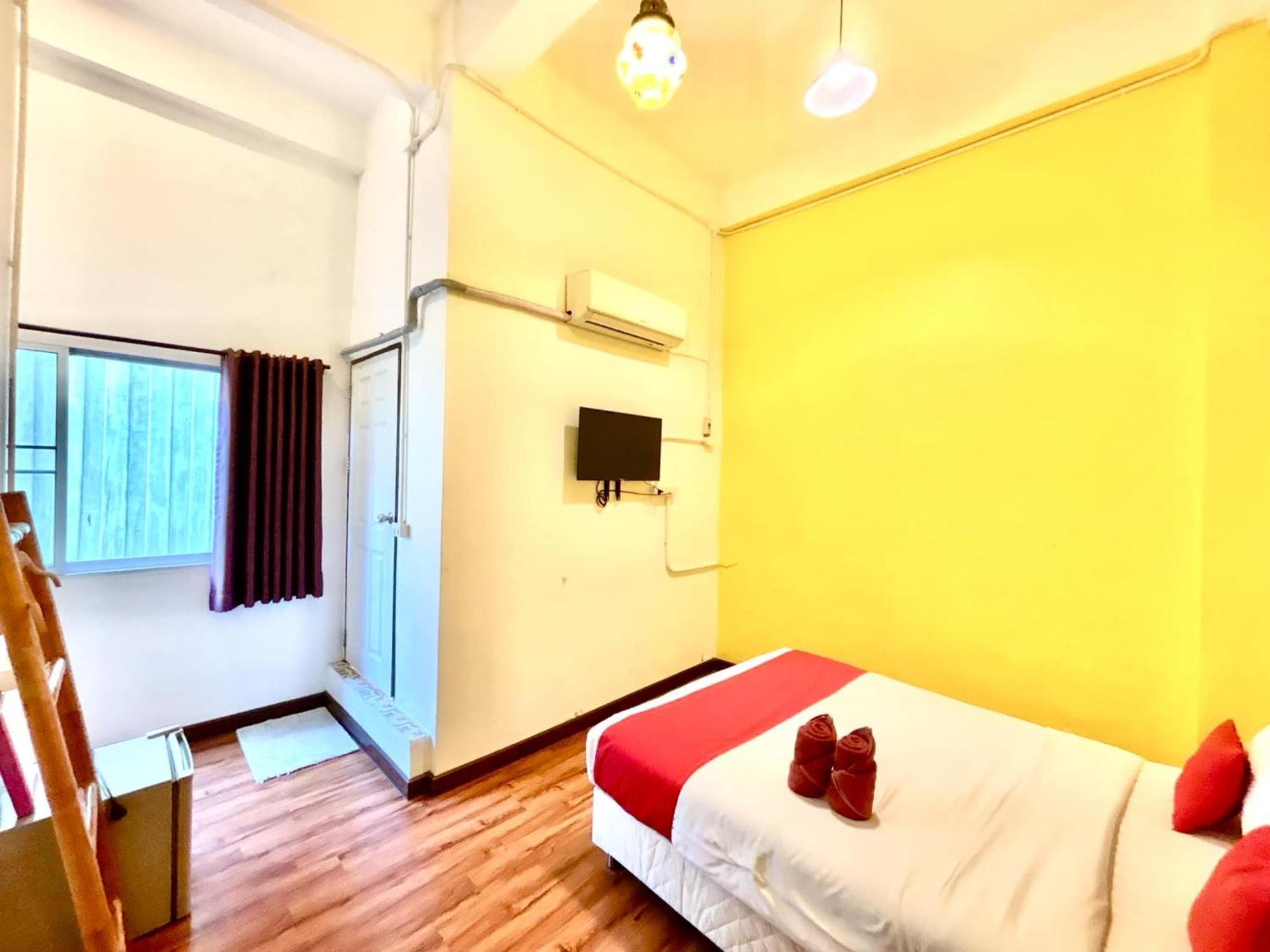 Yak Hotel Chiang Mai
