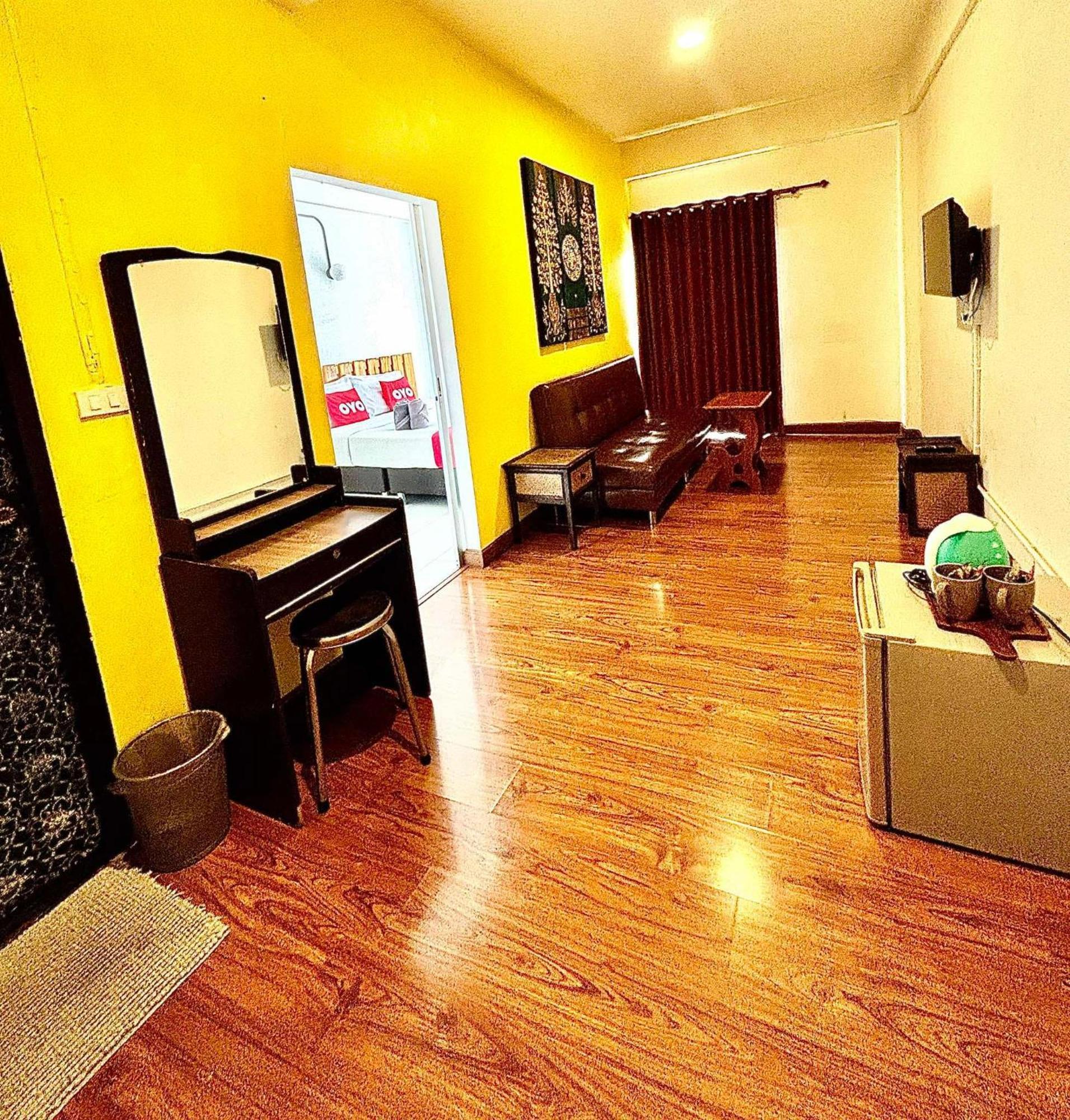 Yak Hotel Chiang Mai