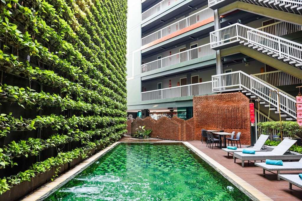 Cross Vibe Decem Nimman Hotel 4*