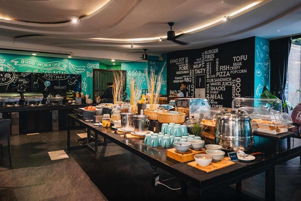 Cross Vibe Decem Nimman Hotel