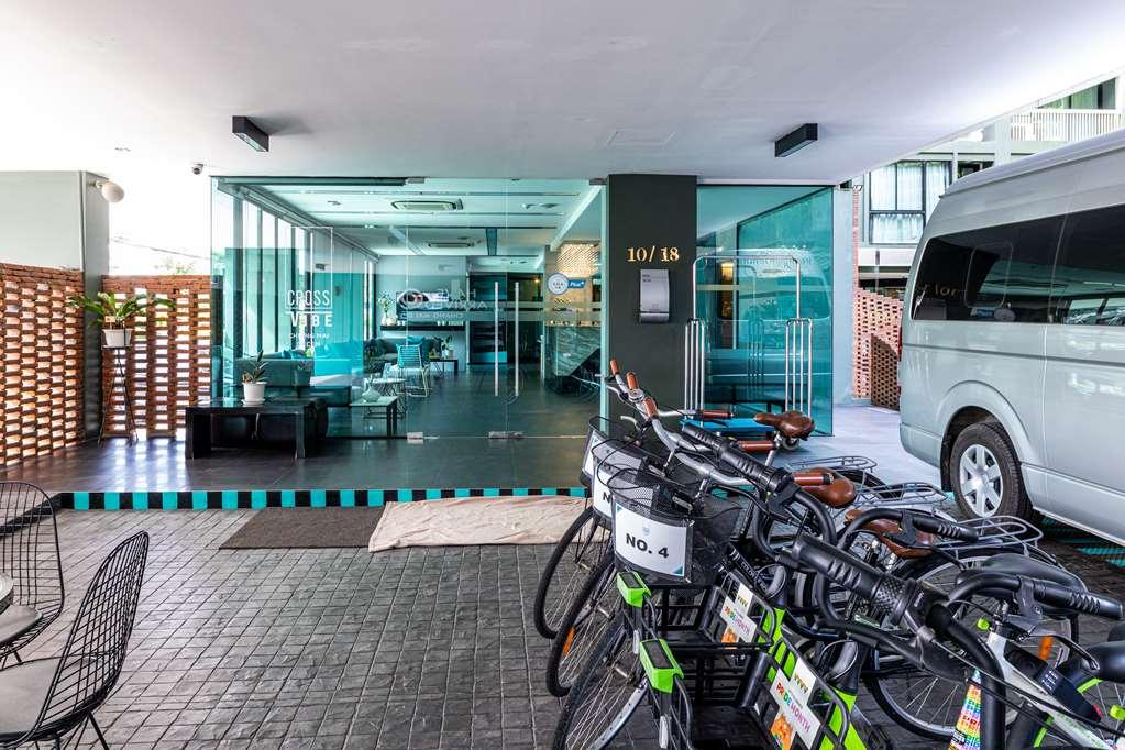 Hotel Cross Vibe Decem Nimman
