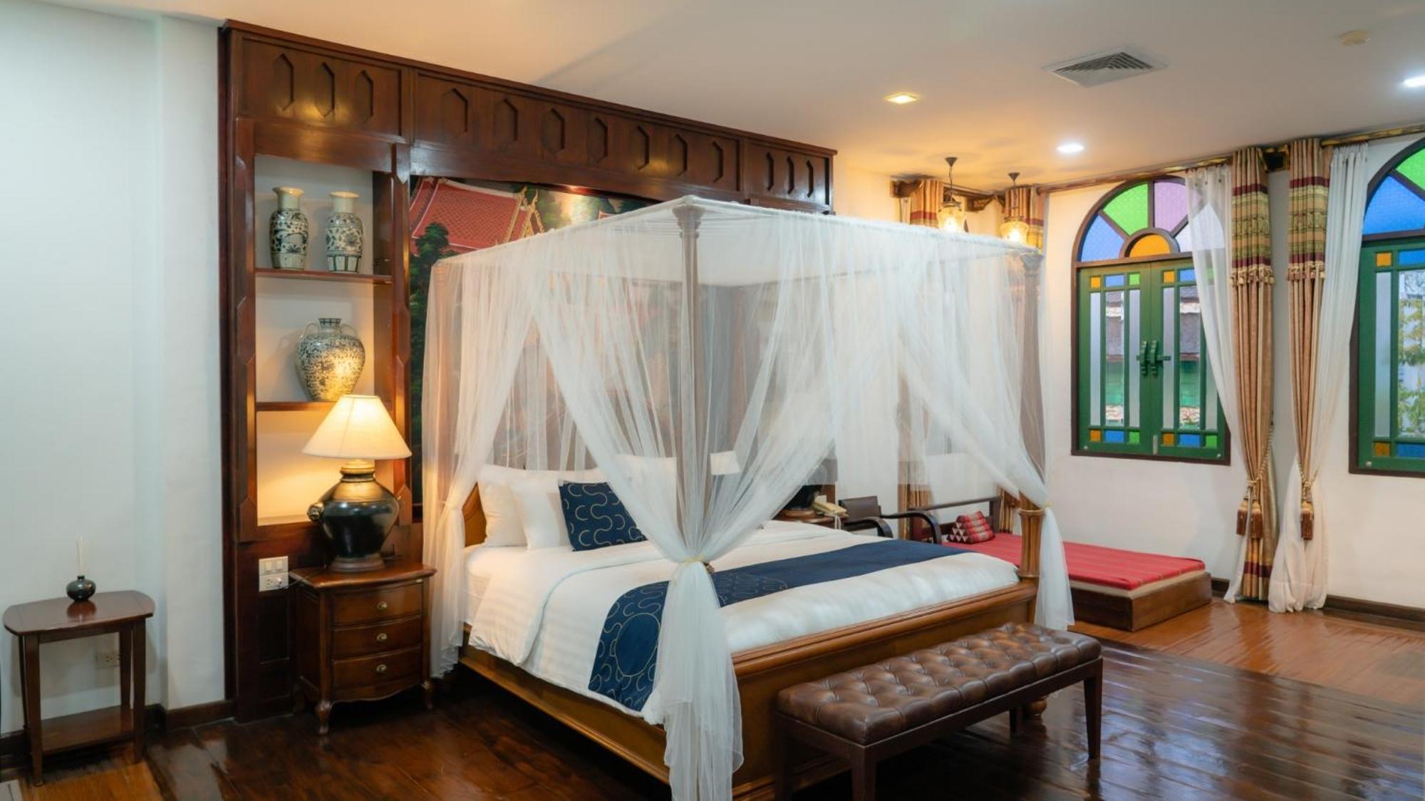 Hotel Cheva Gallery Boutique 4*