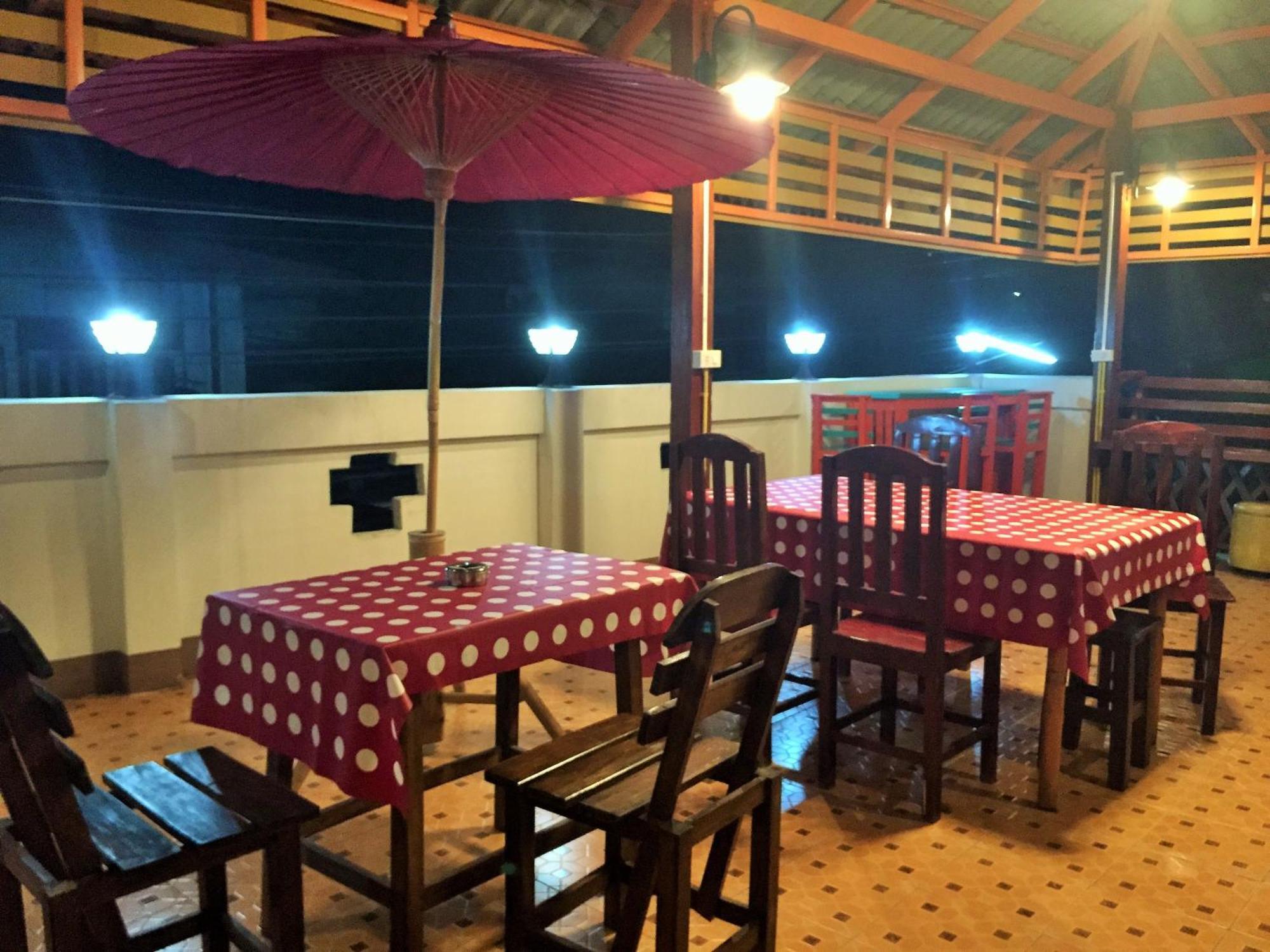 Vacay Guest house 2*