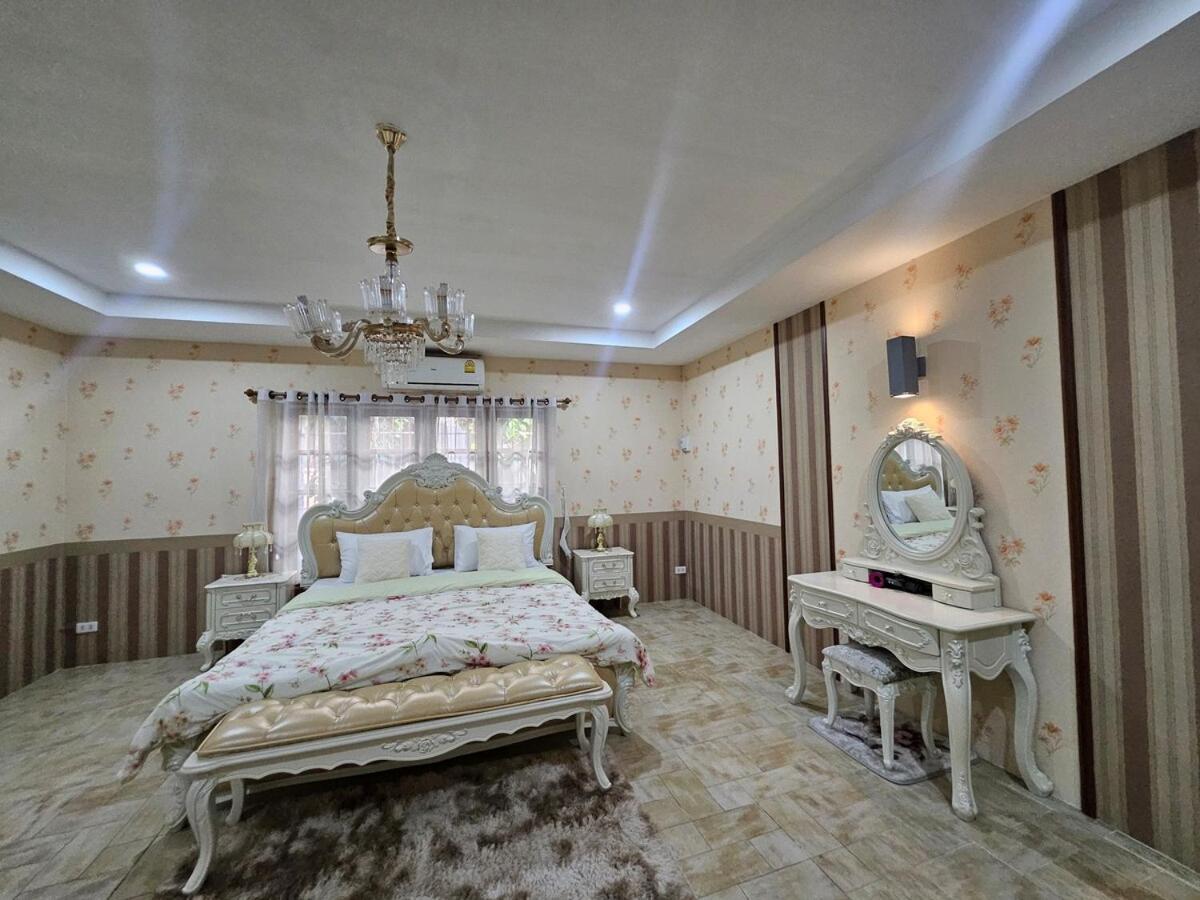 3 Bedrooms Pool Near * Chiang Mai