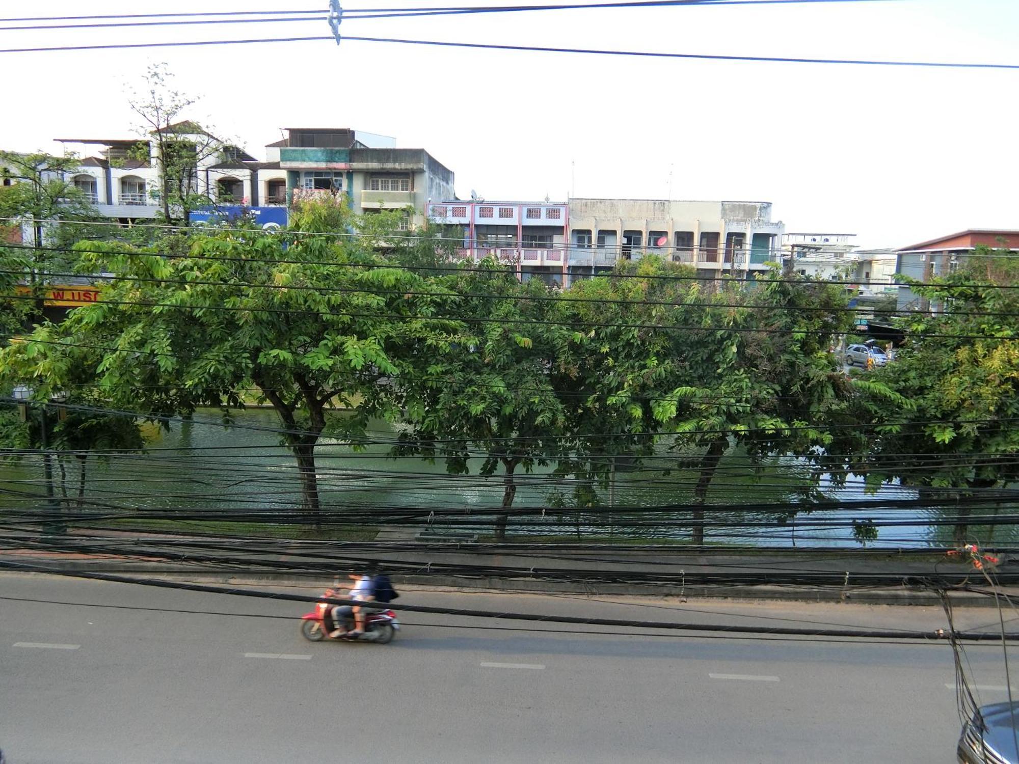 Hostel Inncome Chiang Mai