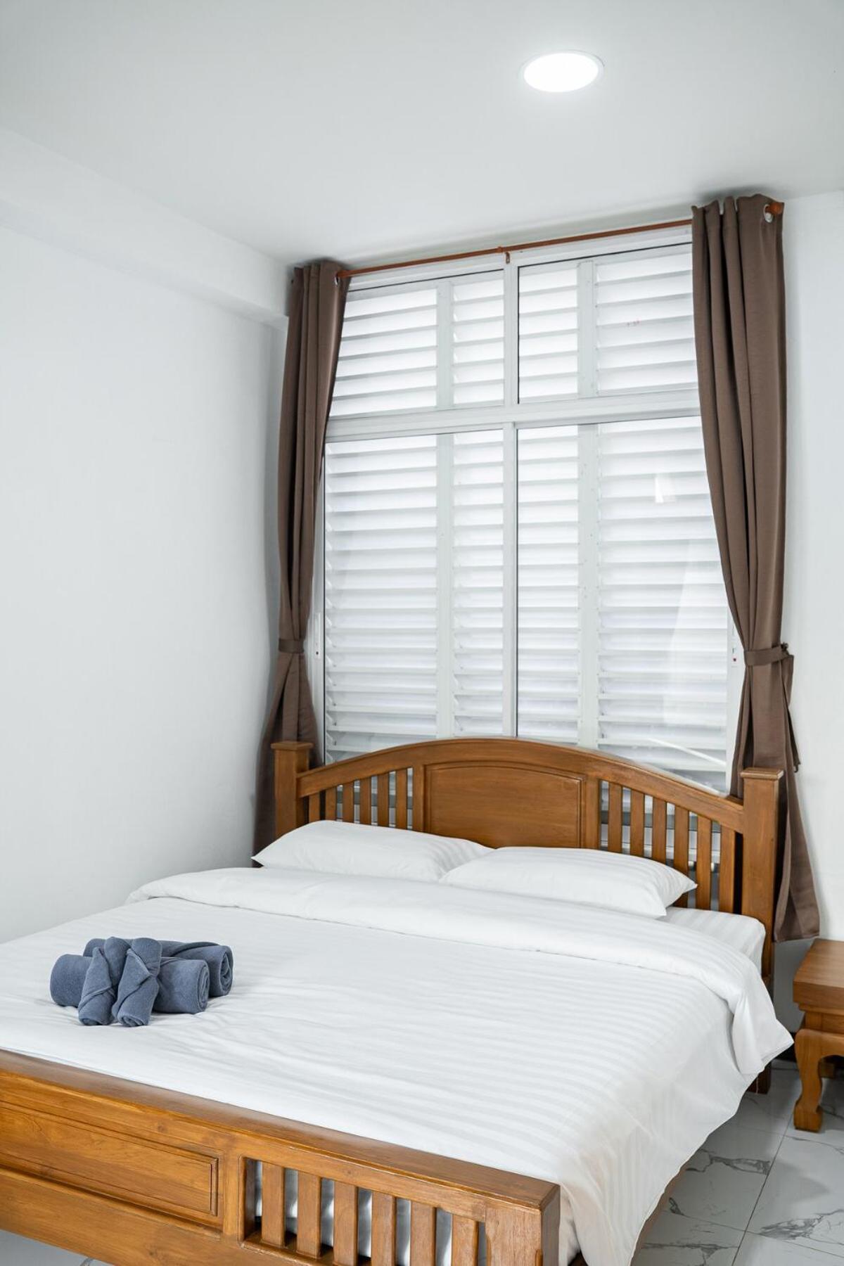 Corner Villa *