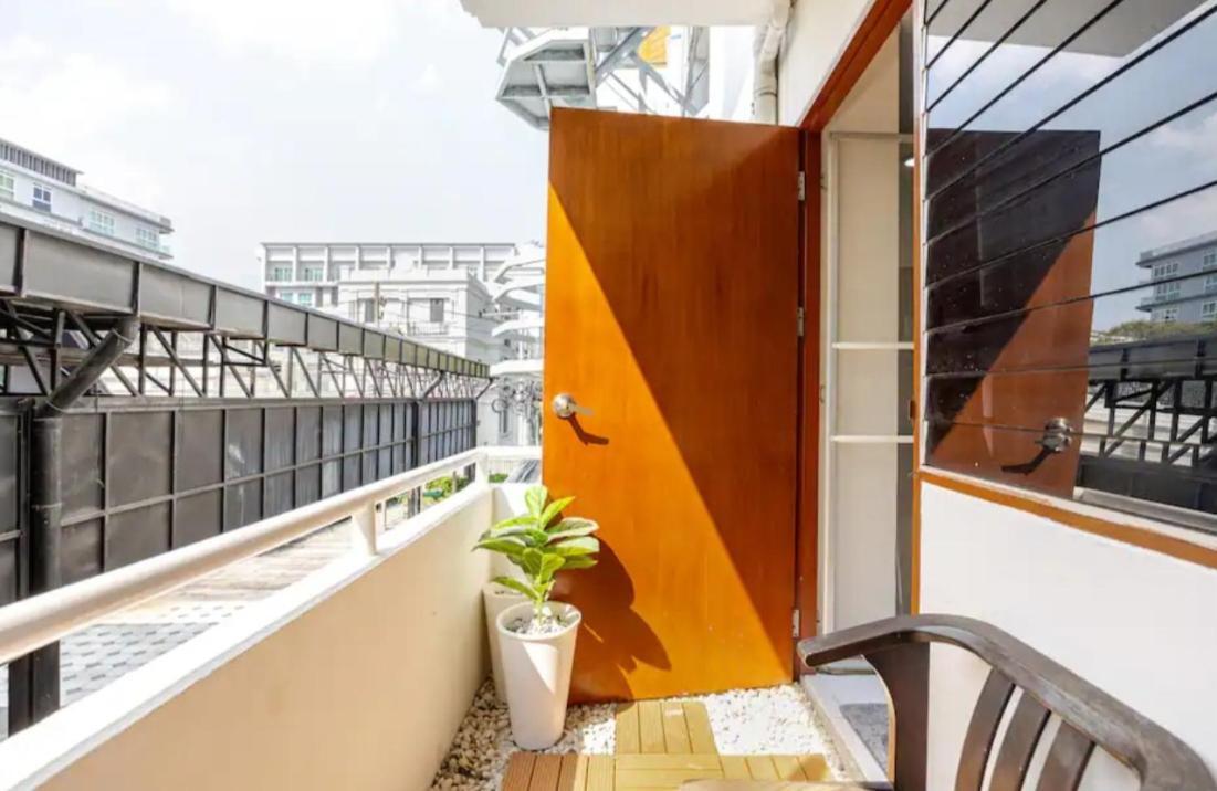Cozy Condo, Heart Of Nimman, Digital Nomad Pad Apartment *