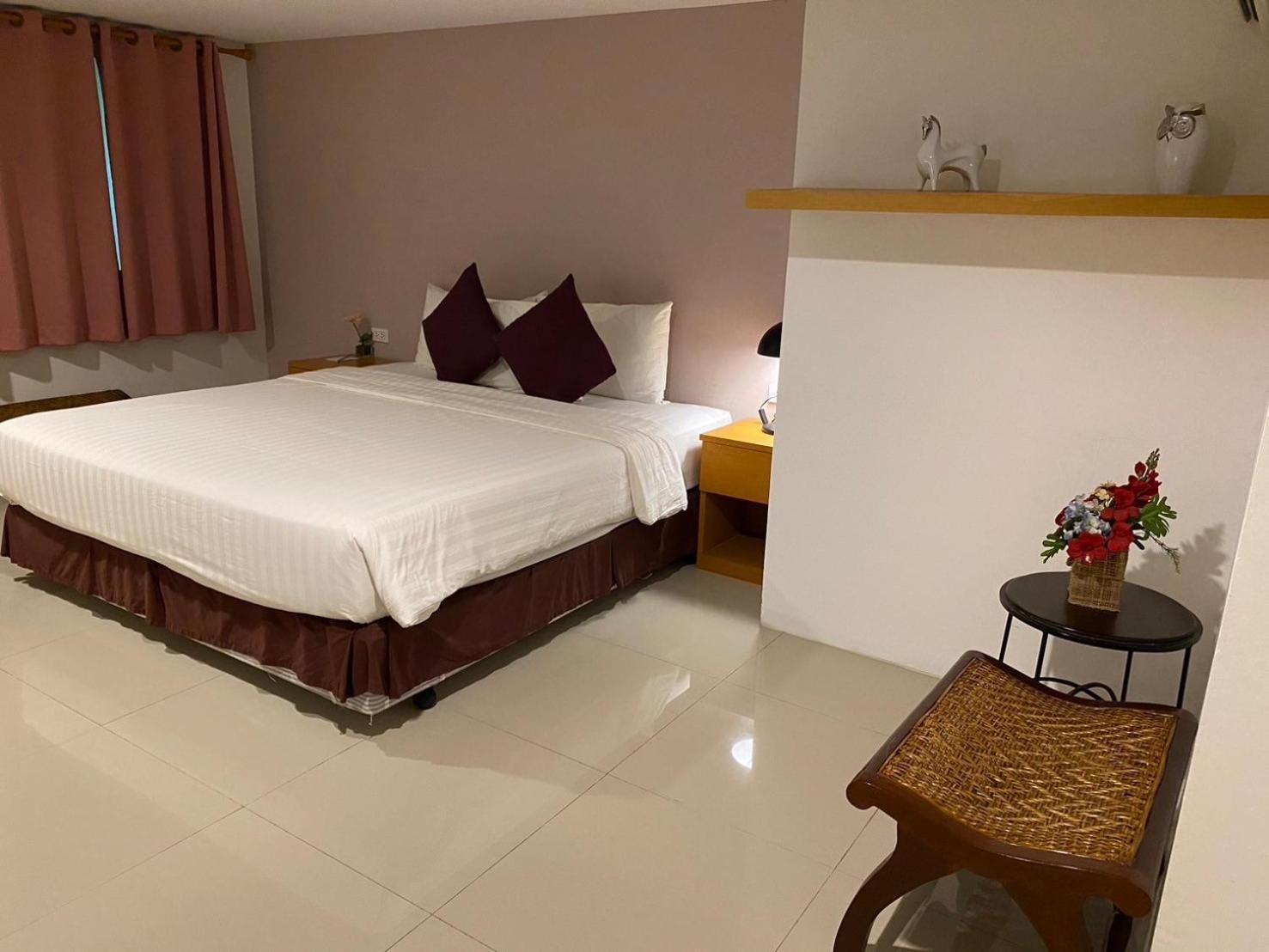 Hill Hotel Chiang Mai