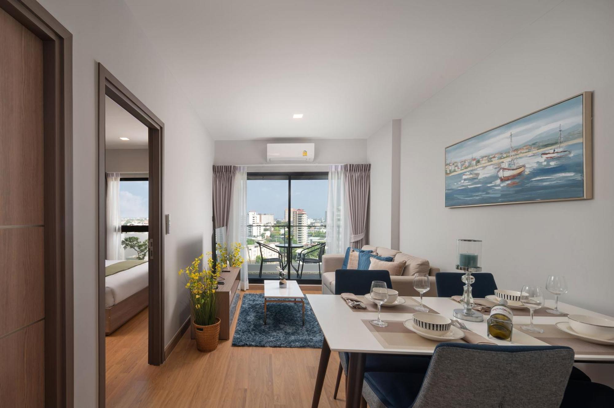 2 Bedroom In Apartment