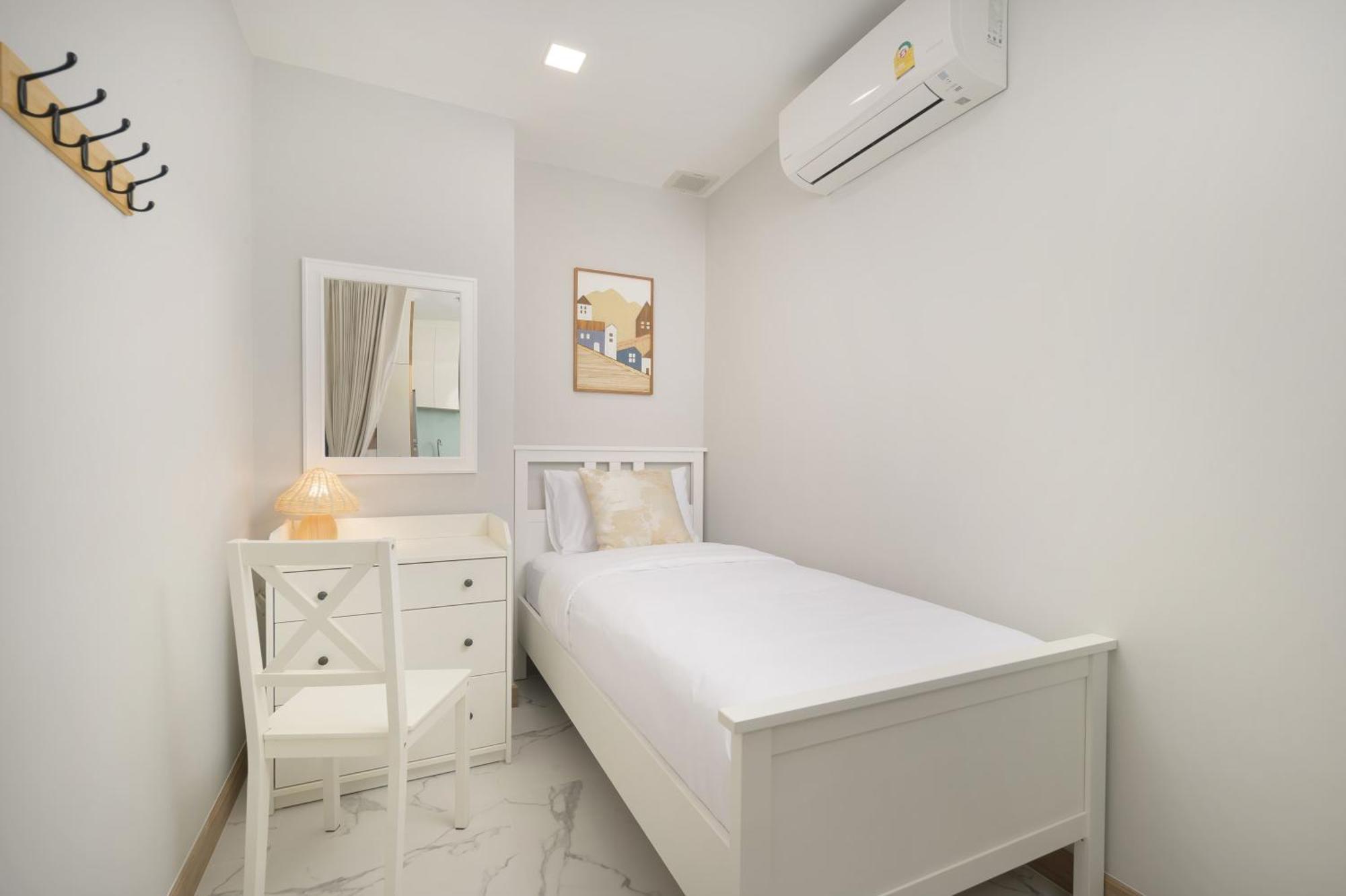 2 Bedroom In Apartment Chiang Mai