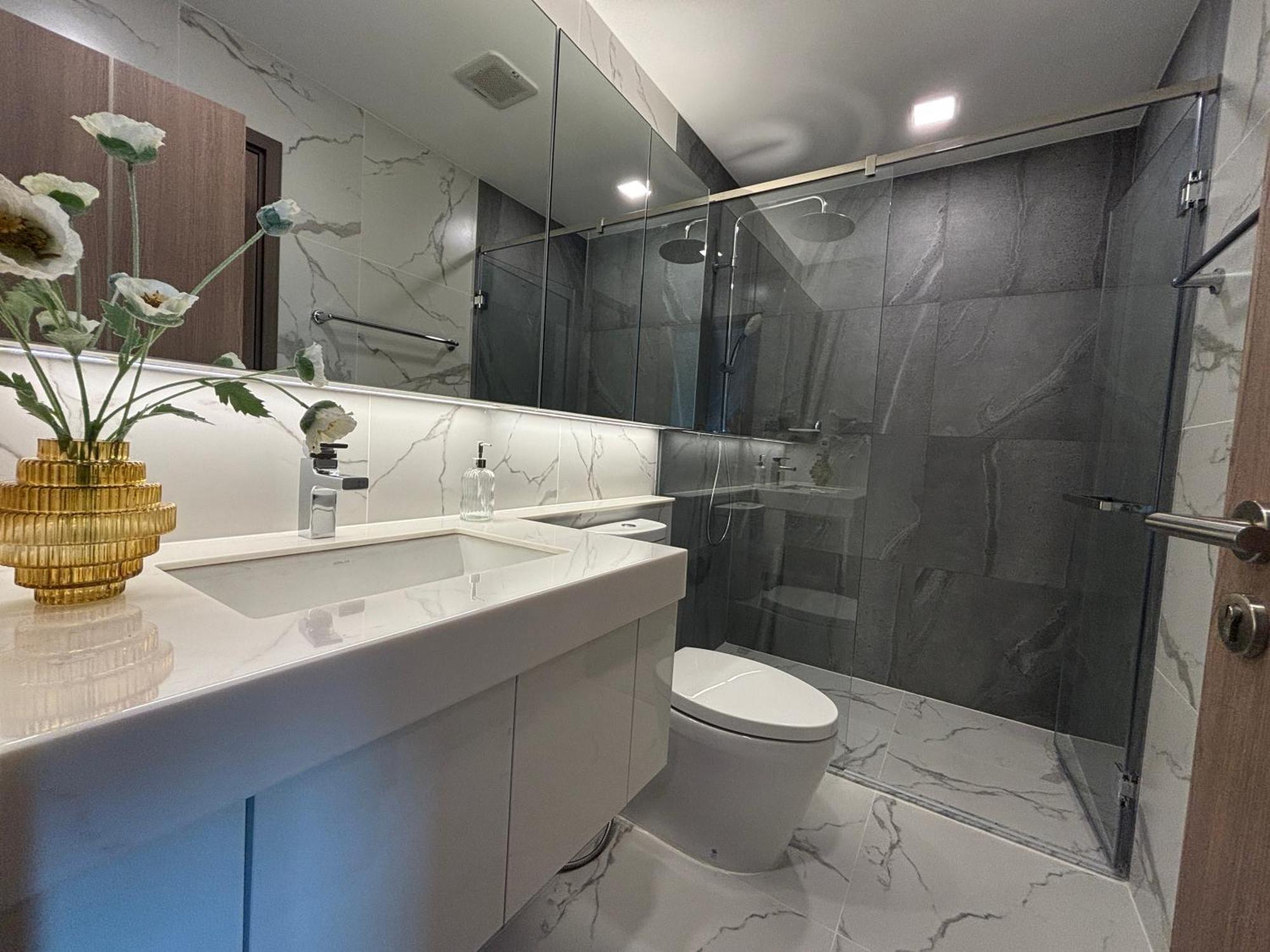Astra Sky River 2 Bedroom Rooftop Swimming Pool Gym Centre *