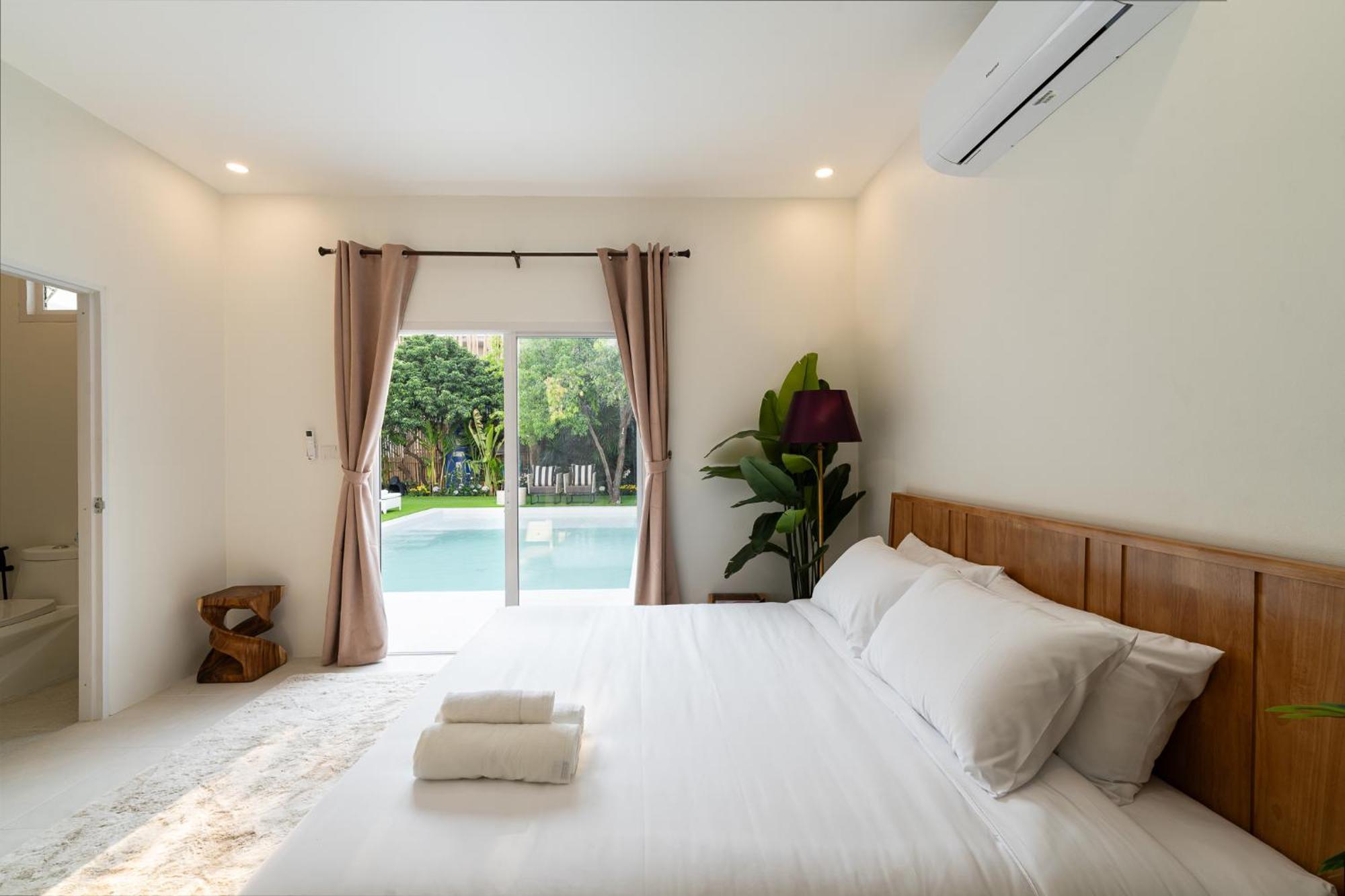 Aphrodite Pool Old 7 Bed Villa