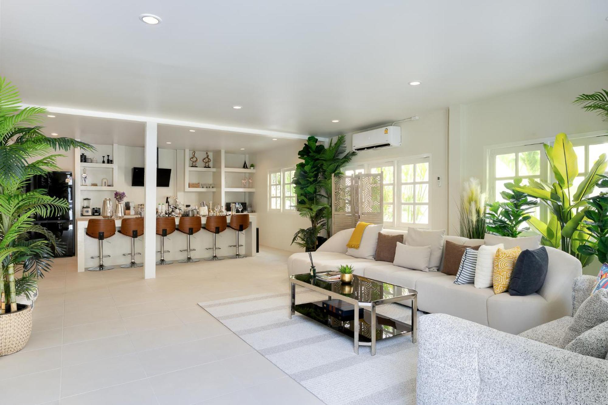 Aphrodite Pool Old 7 Bed Villa Chiang Mai