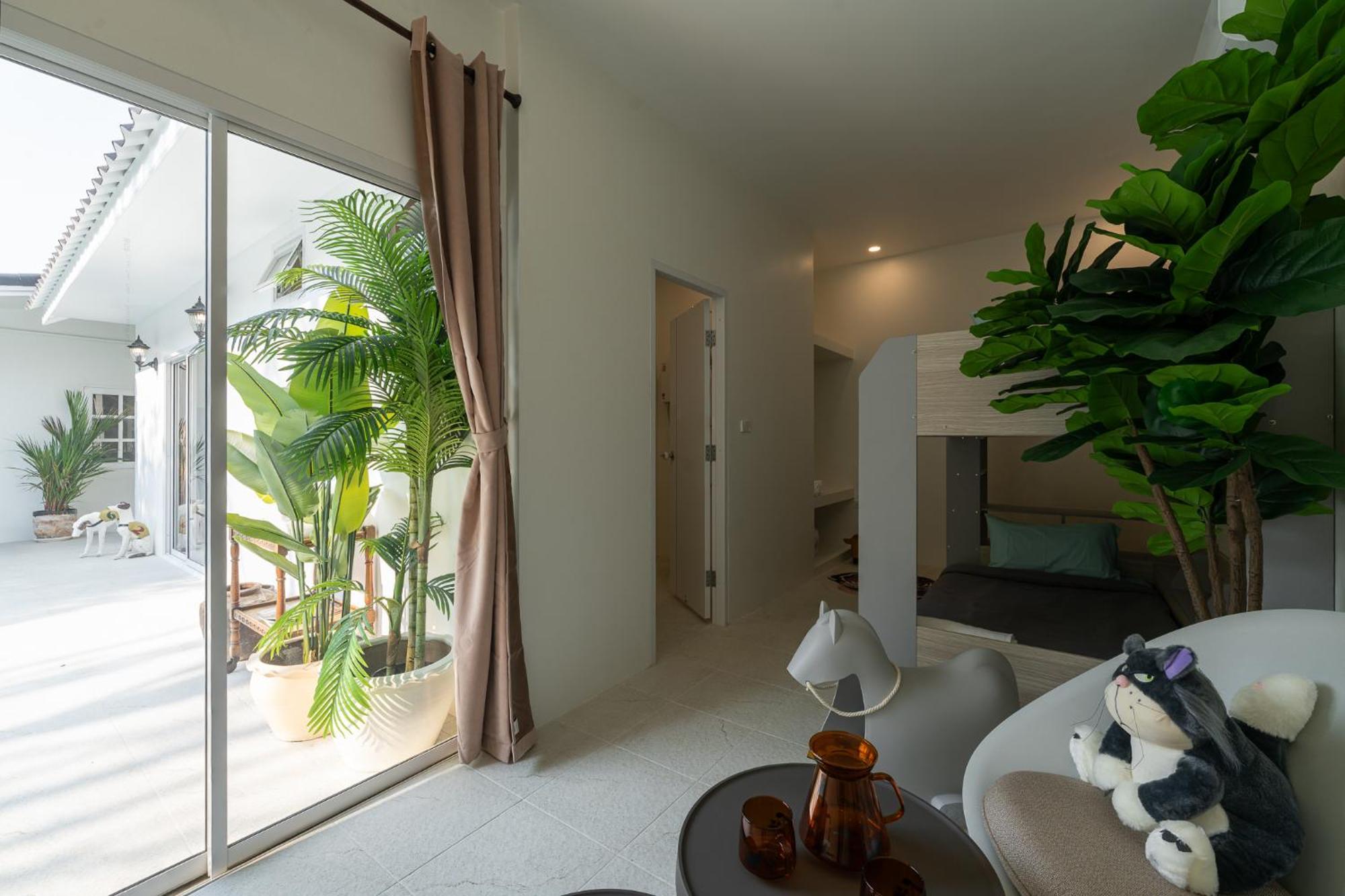Villa Aphrodite Pool Old 7 Bed Chiang Mai