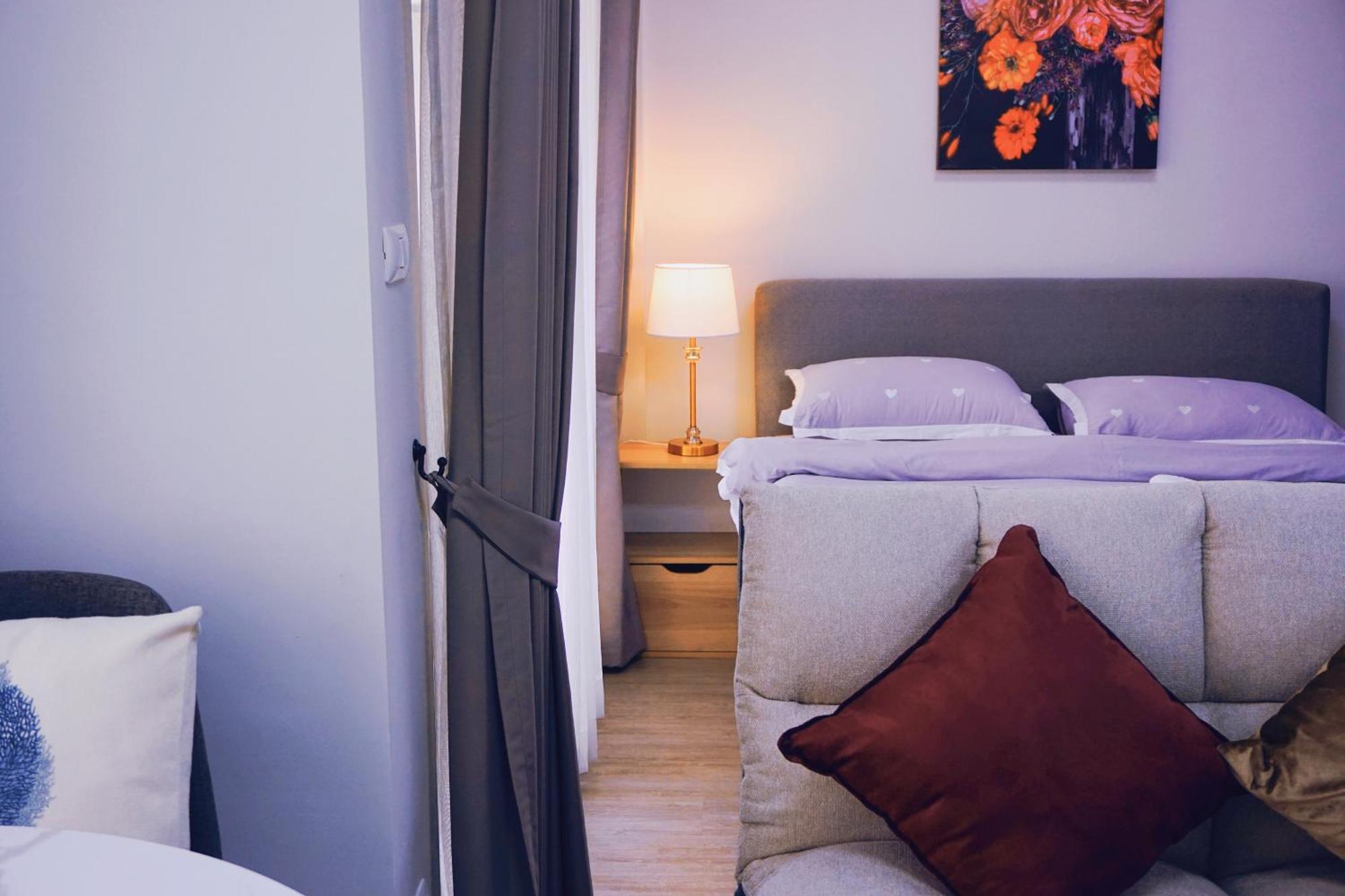 Cozy 1 Bd Pool Gym Balcony Walk To Festival *