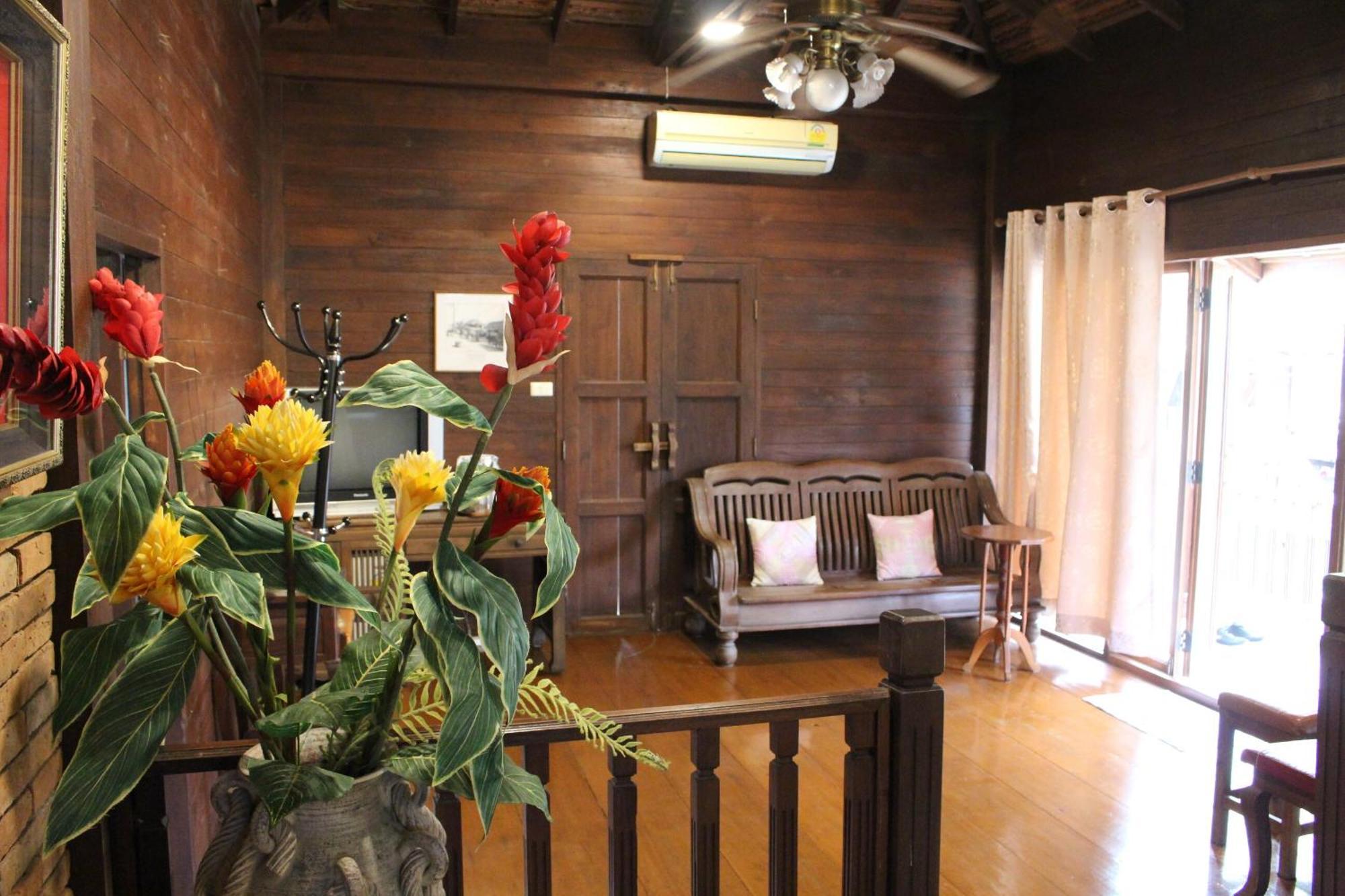 Capital O 75421 Baan Singkham Boutique Resort 3*