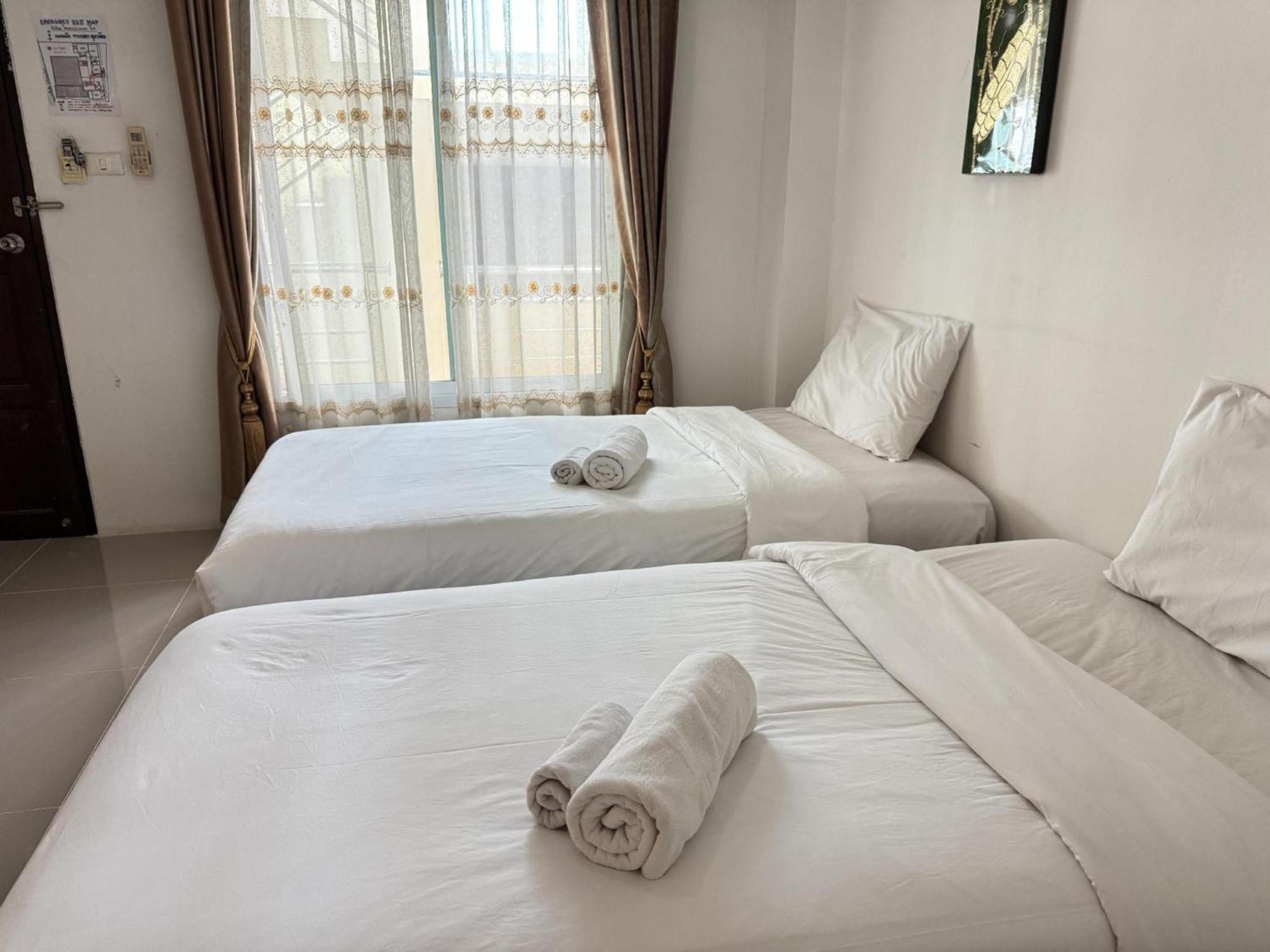 Hotel Collection O Bupamontra Chiangmai 3*