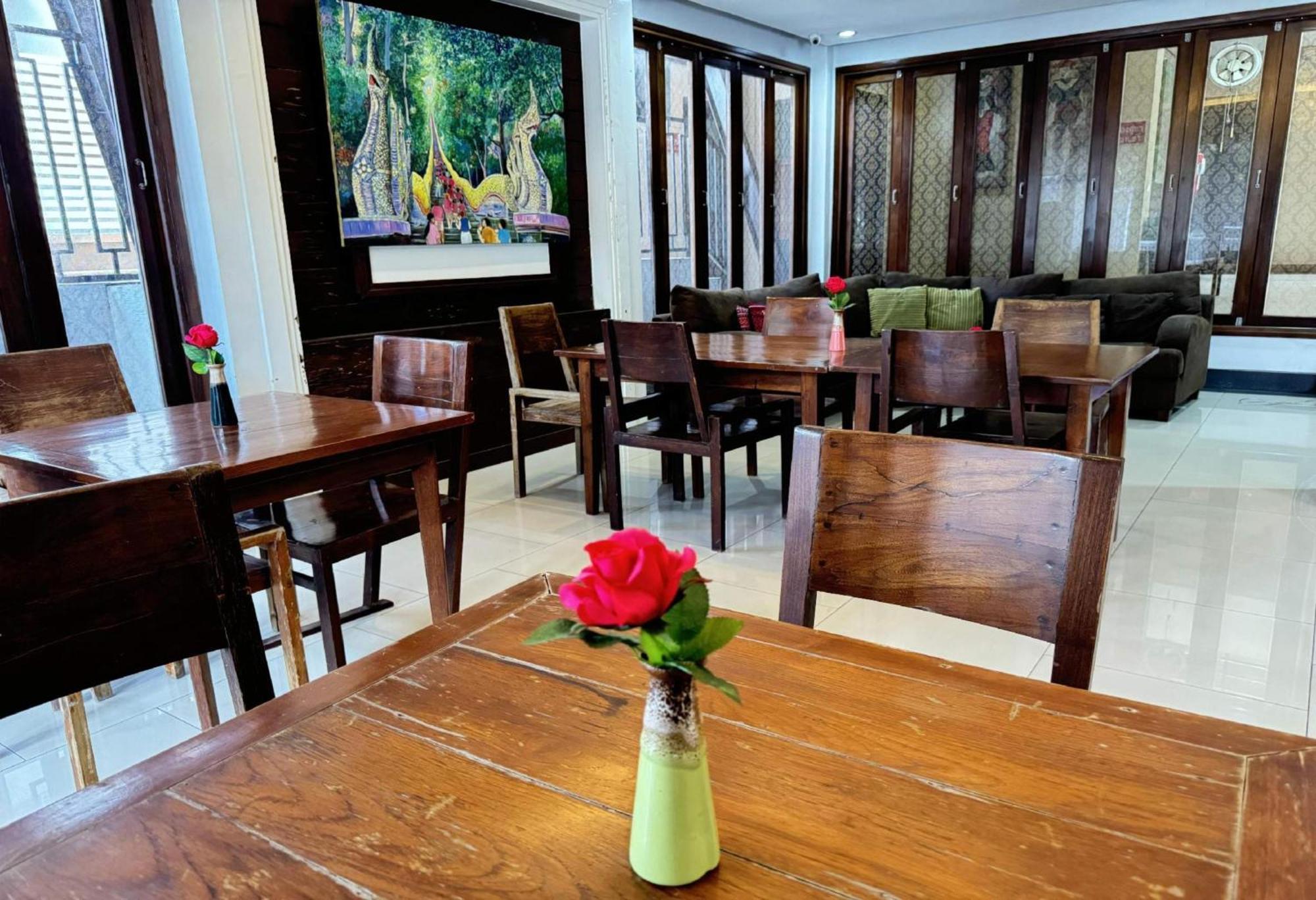 Hotel Collection O Bupamontra Chiangmai Chiang Mai