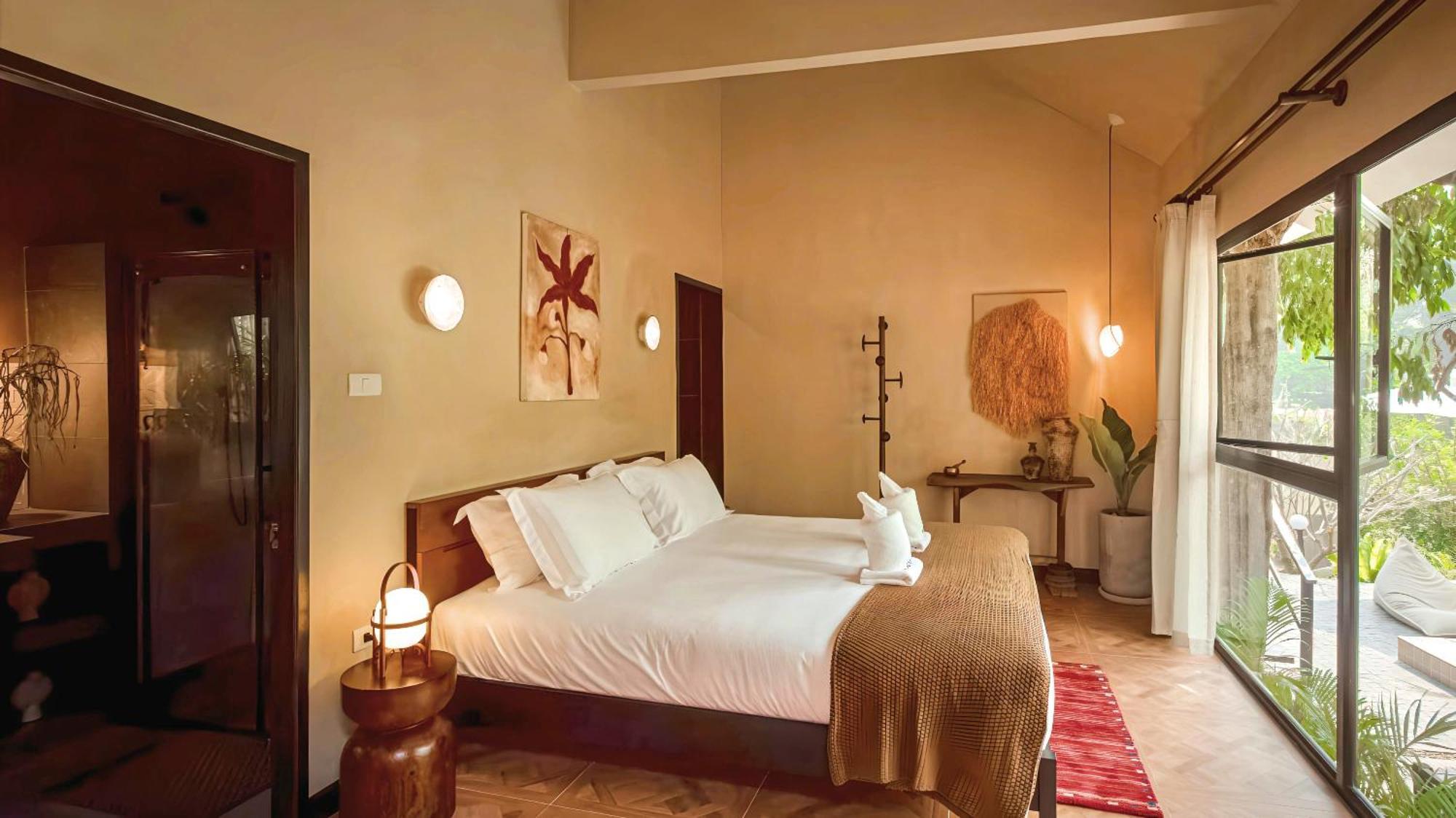 Riverside Private Pool, 7-Bedrooms, Chiang Mai Center, Entire Estate For You - Tanpuri * Chiang Mai