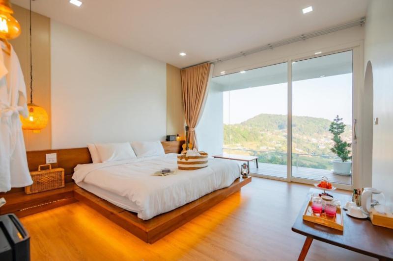 Hotel Rai Fah Dao Moncham *