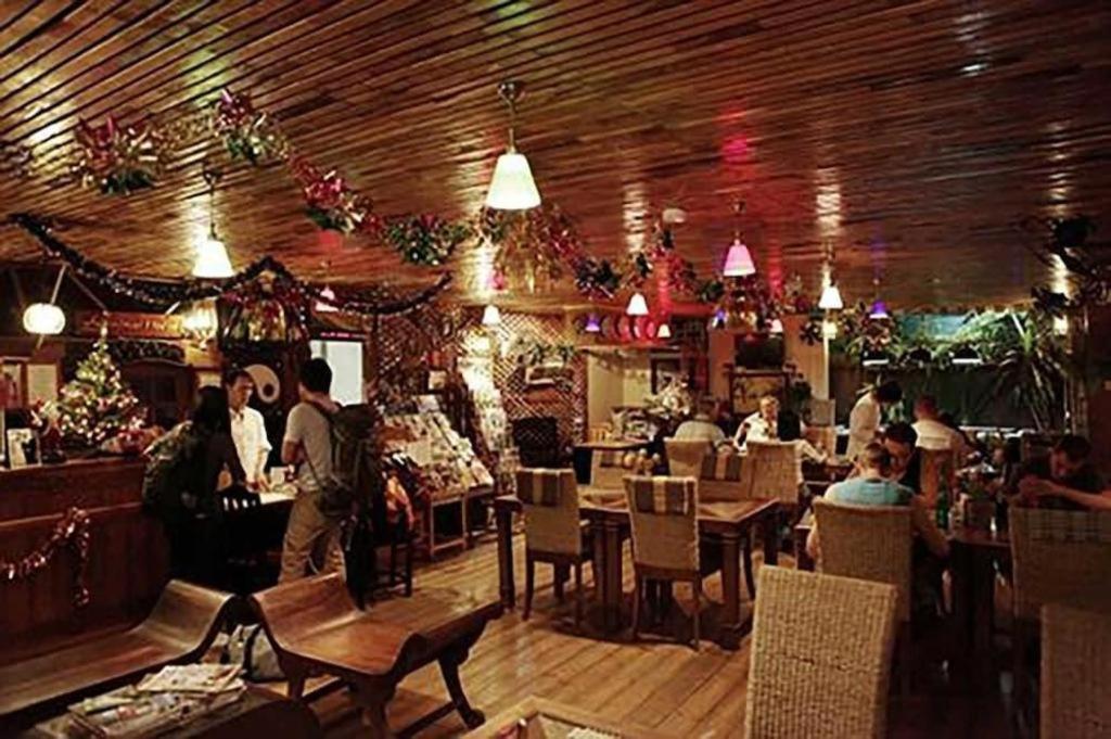 Loghome Boutique