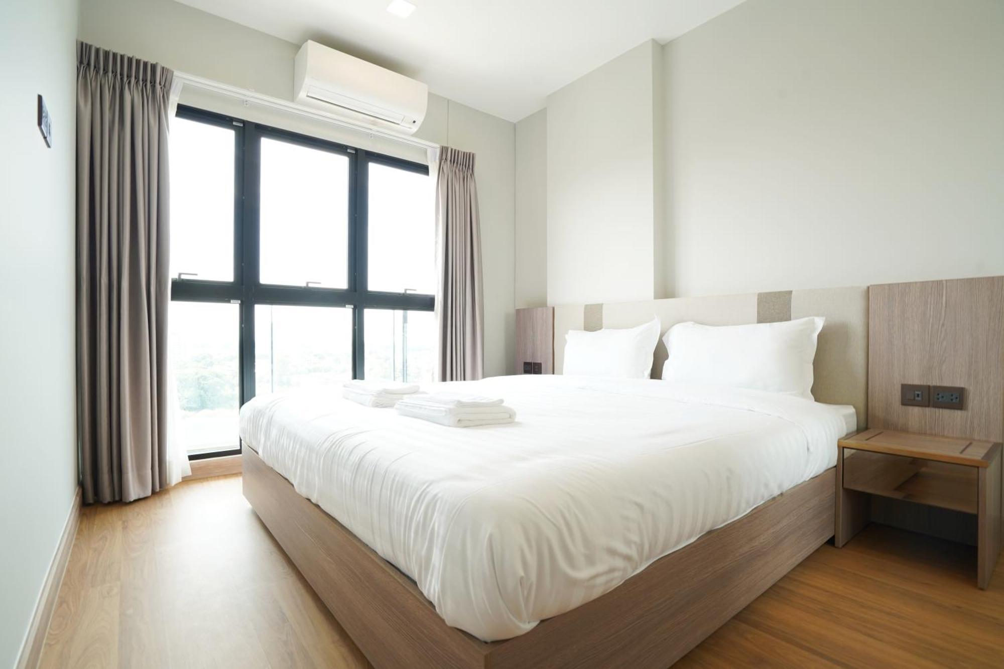 The Astra Sky River Apartment