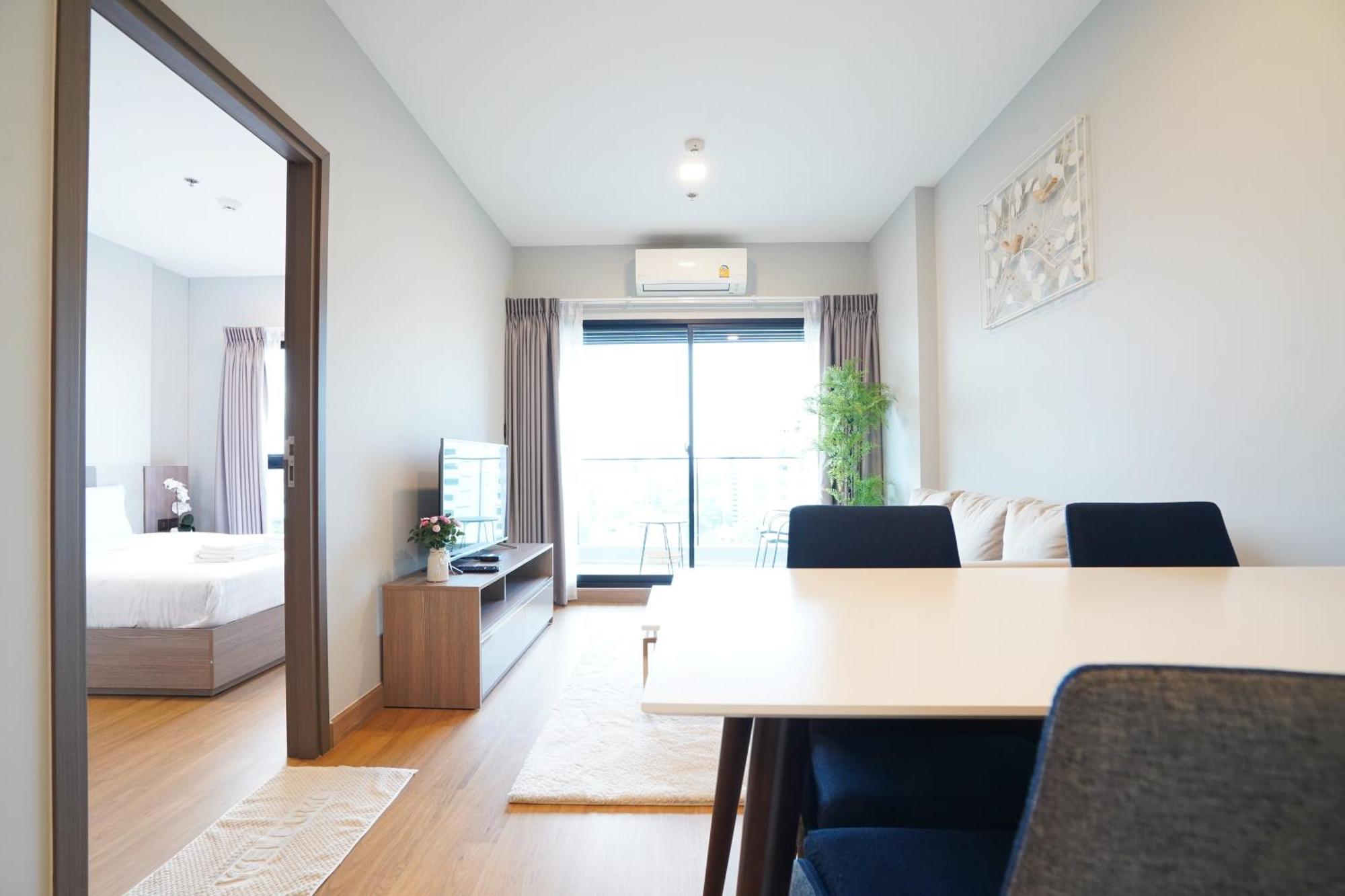 The Astra Sky River Apartment