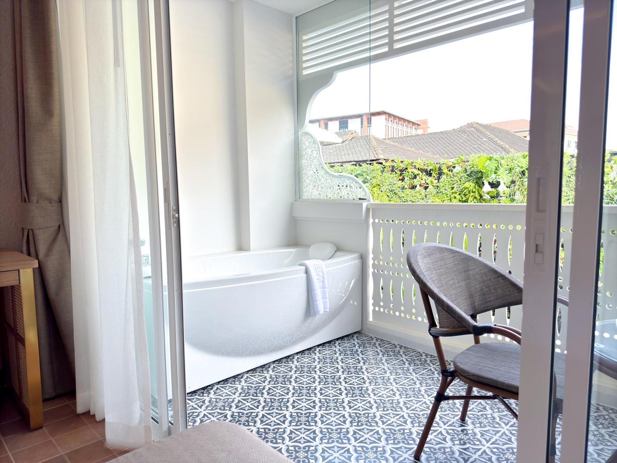 Away Thapae A Vegan Retreat Resort 4*