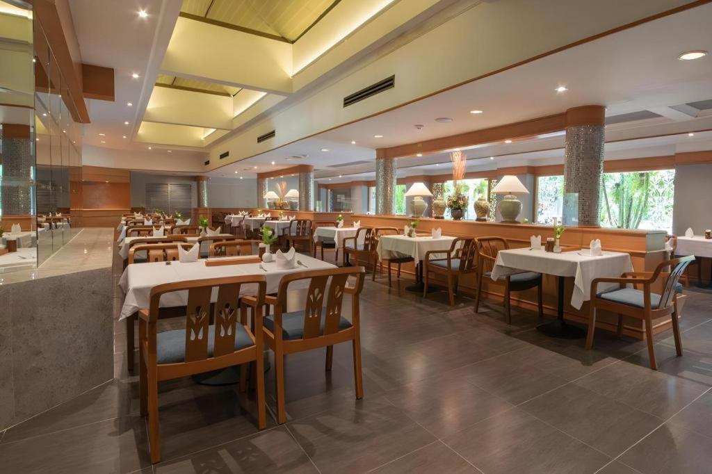 Holiday Garden Hotel&resort Sha Extra Plus Hotel