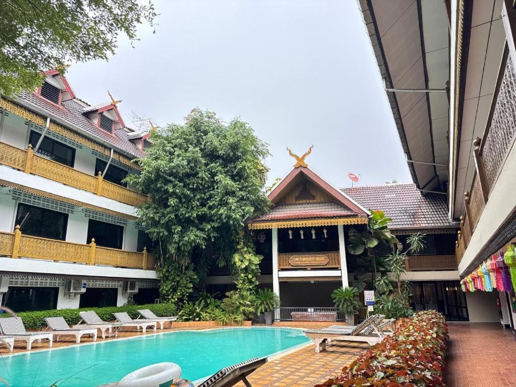 Collection O Khu Mueang Near Tha Phae Gate Formerly Lai Thai 2*