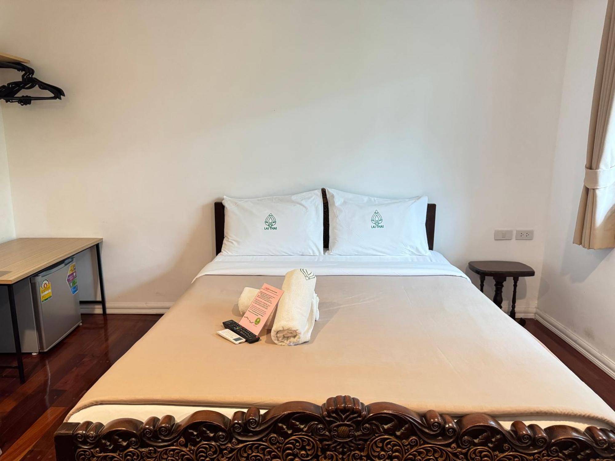Collection O Khu Mueang Near Tha Phae Gate Formerly Lai Thai Hotel 3*