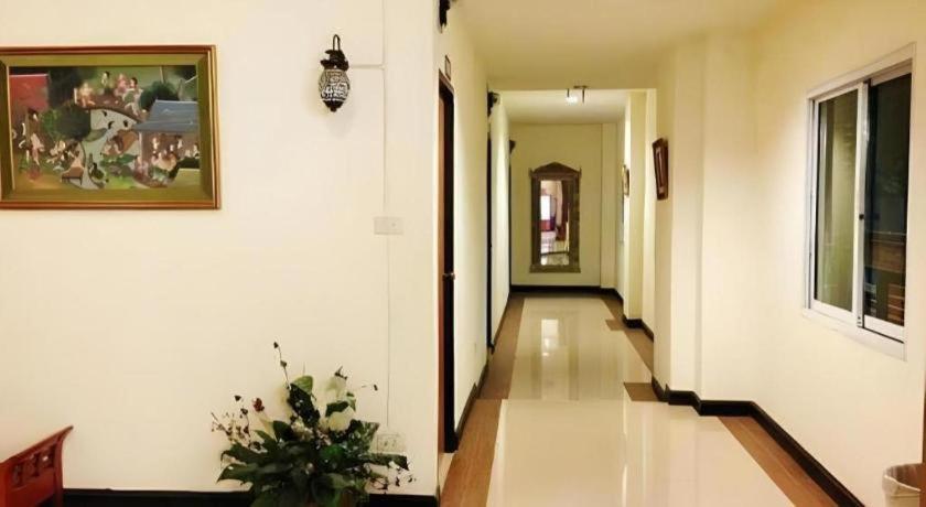 Natee Place 2*